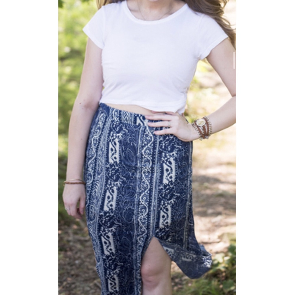 American eagle slit maxi skirt